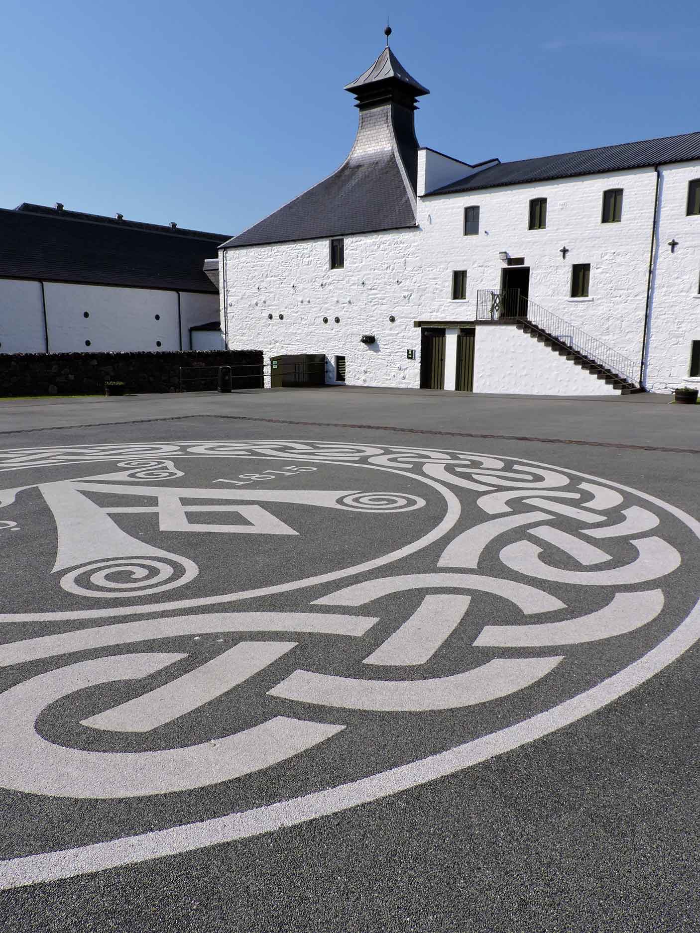 ardbeg distillery in islay scotland