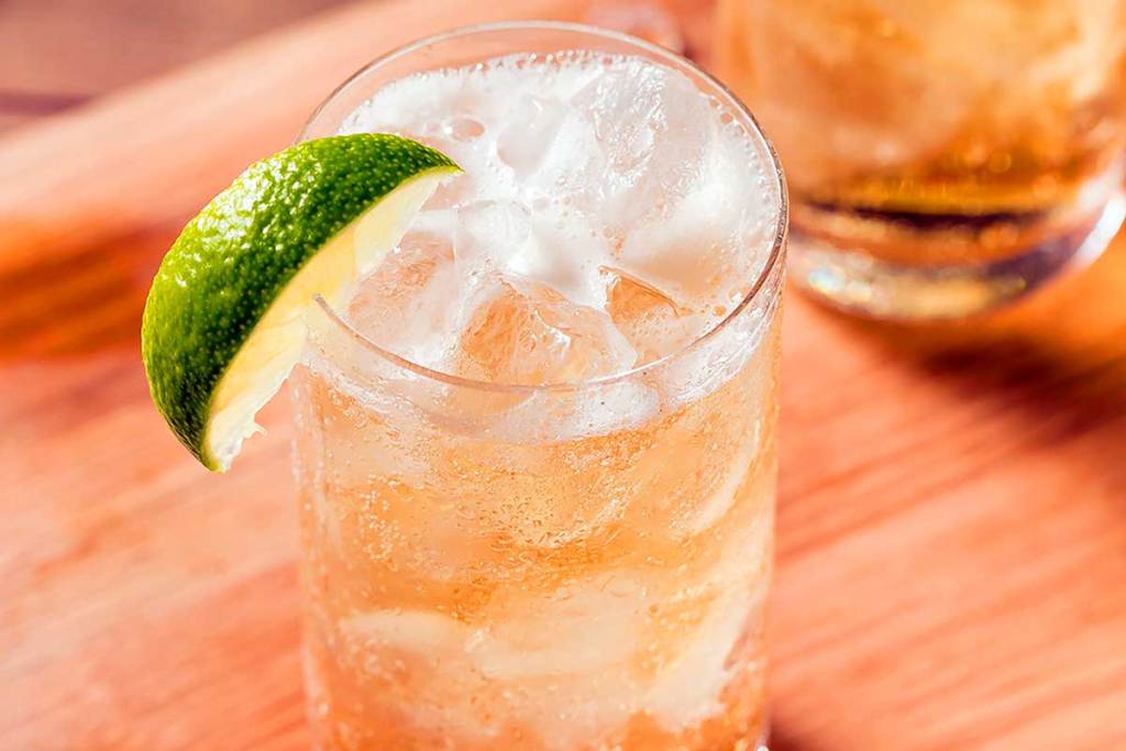 Chilcano with lime for Cocktails From Around the World