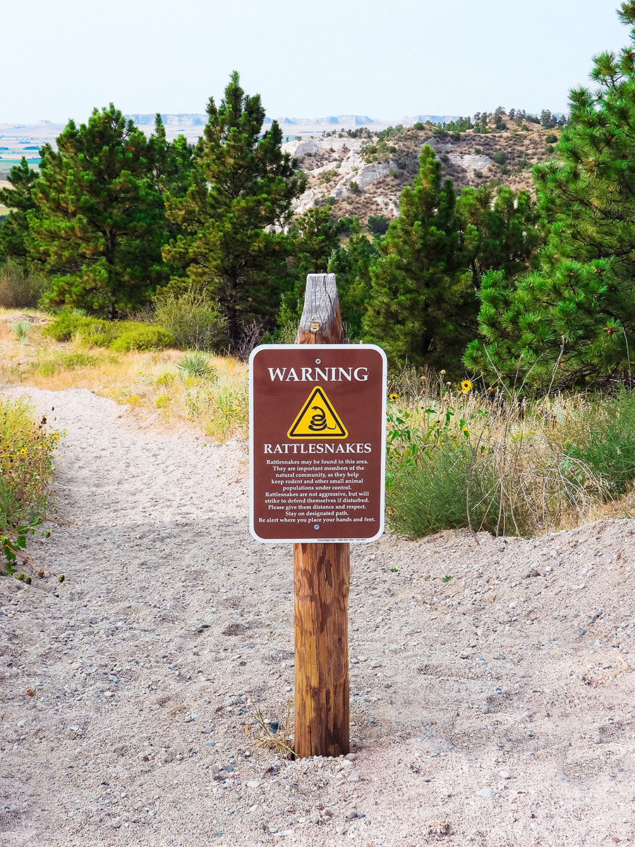 Wildcat Hills rattlesnake warning sign