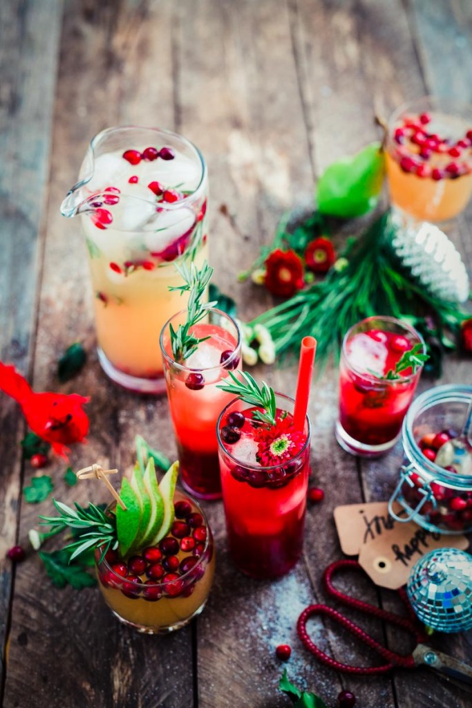 Cranberry Mimosa Christmas Cocktail
