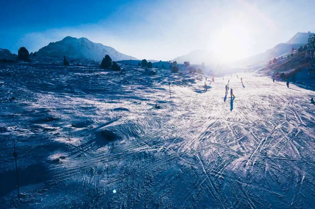 andorra skiing and snowboarding